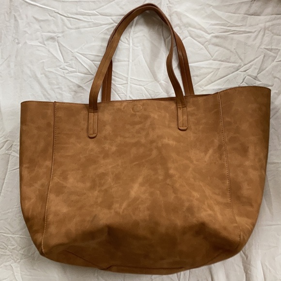 Faux suede/Faux Leather reversible tote - Picture 2 of 4